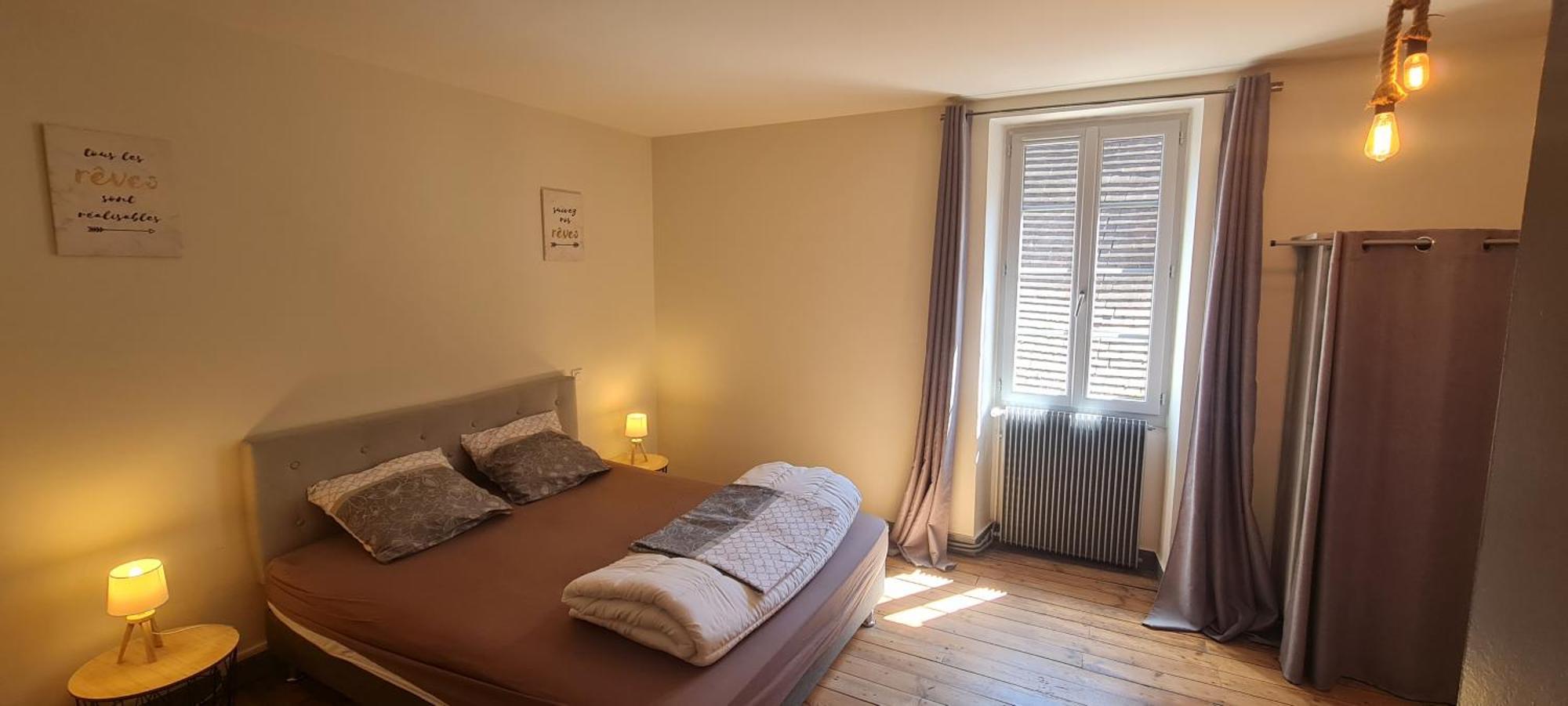 La maison de Lily au cœur de la cité Médiévale Sarlat Habitación foto